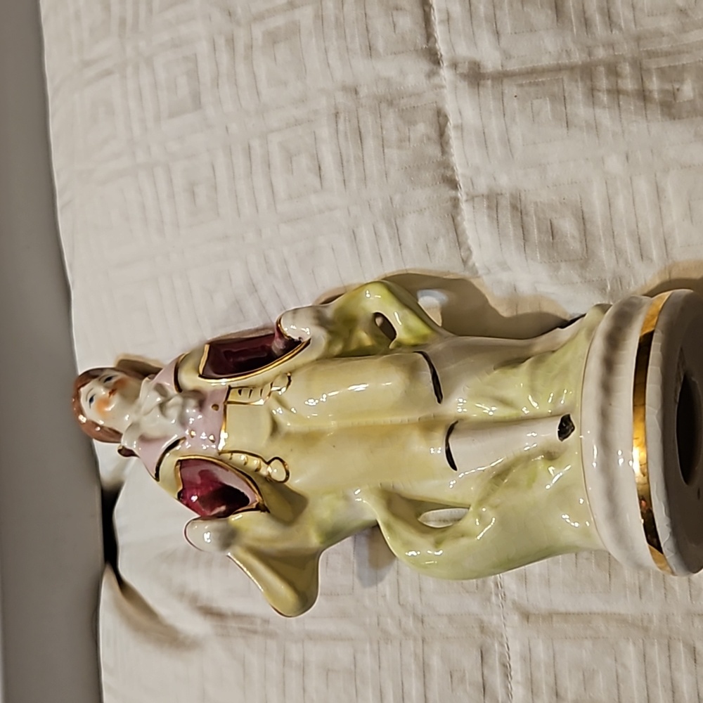 Colonial porcelain man made by coventry